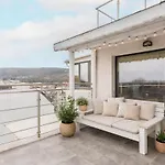 Panoramic Comfort & Vintage Designer דירה *