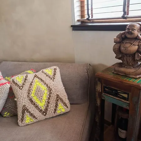 Panoramic Comfort & Vintage Designer By Linas Daire *