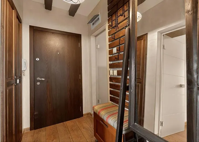 Panoramic Comfort & Vintage Designer